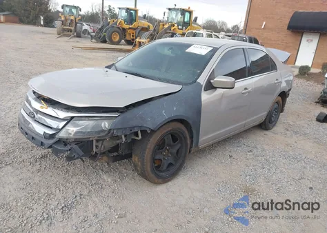 2010 Ford Fusion Se из США, поврежденный, VIN 3FAHP0HA5AR427158